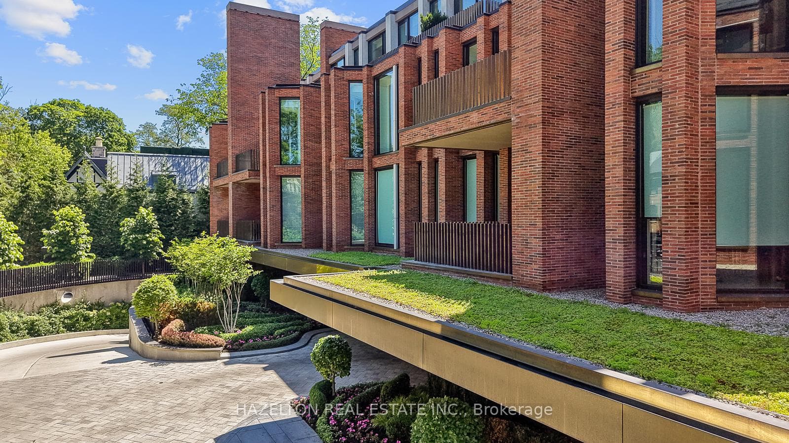 304- 7 Dale Avenue — property photo