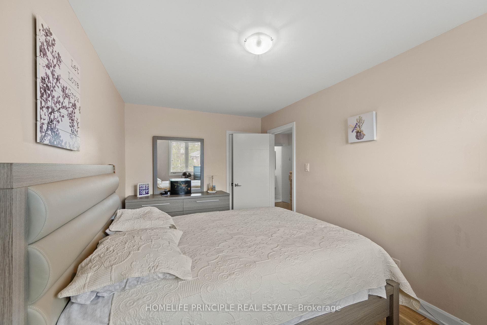 420 Salem Avenue — property photo
