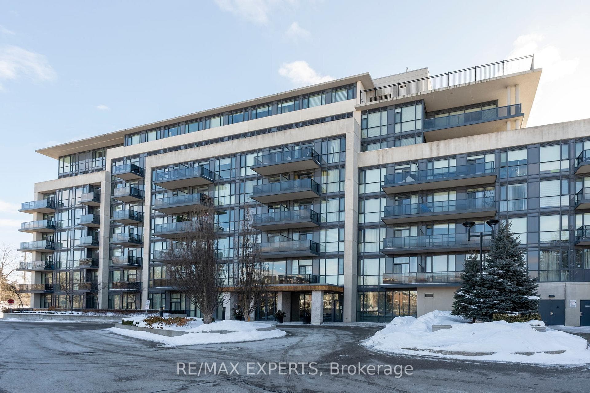 420- 4700 Highway 7 N/A — property photo