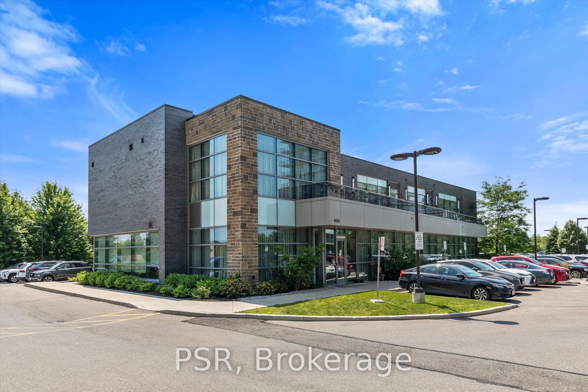 407- 4699 Glen Erin Drive — property photo