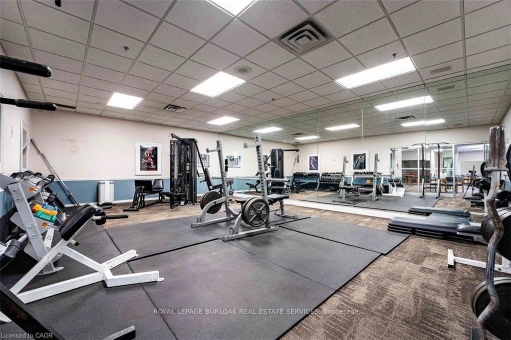 809- 1276 Maple Crossing Boulevard — property photo