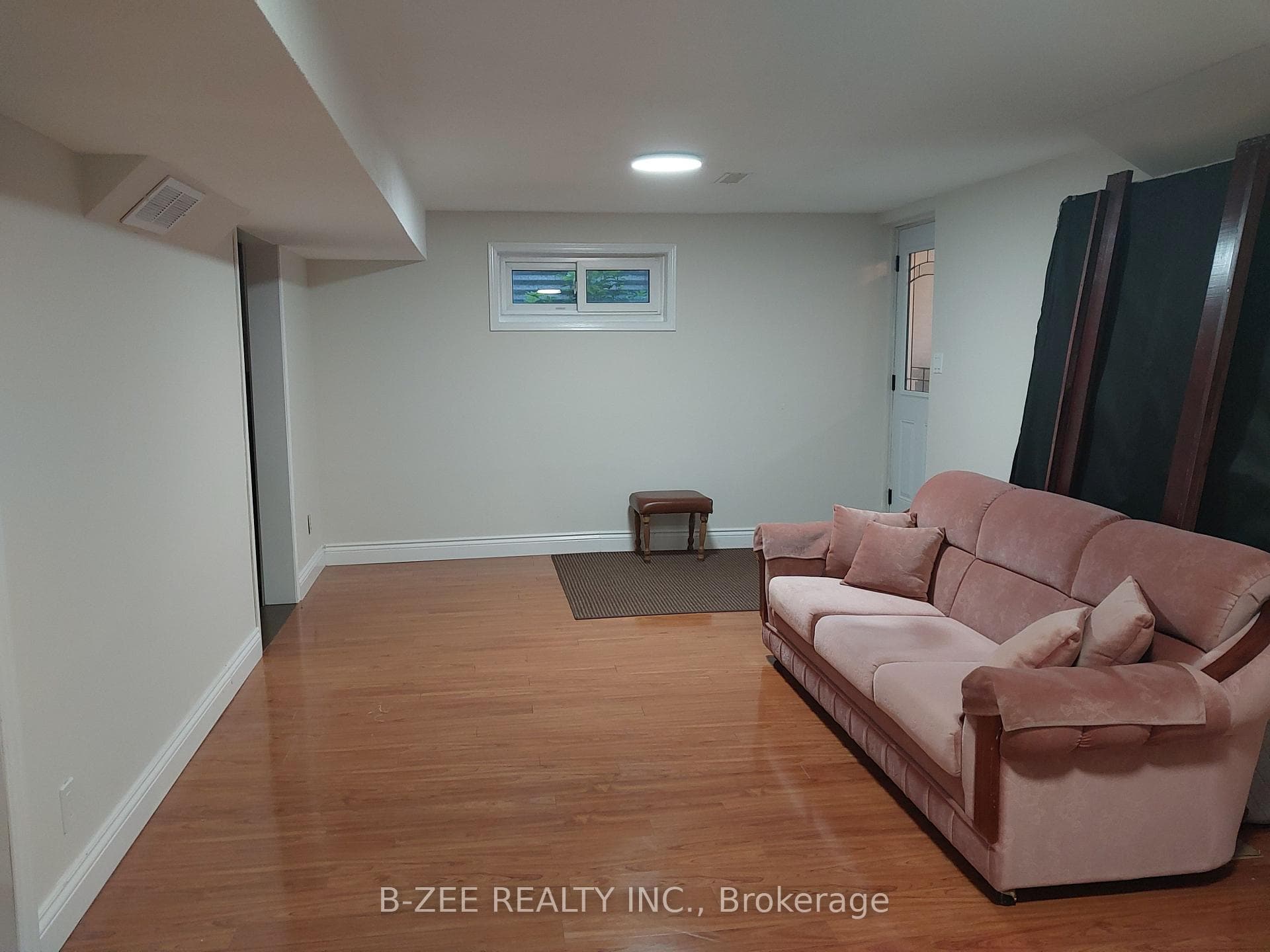 4174 Pascal Court — property photo