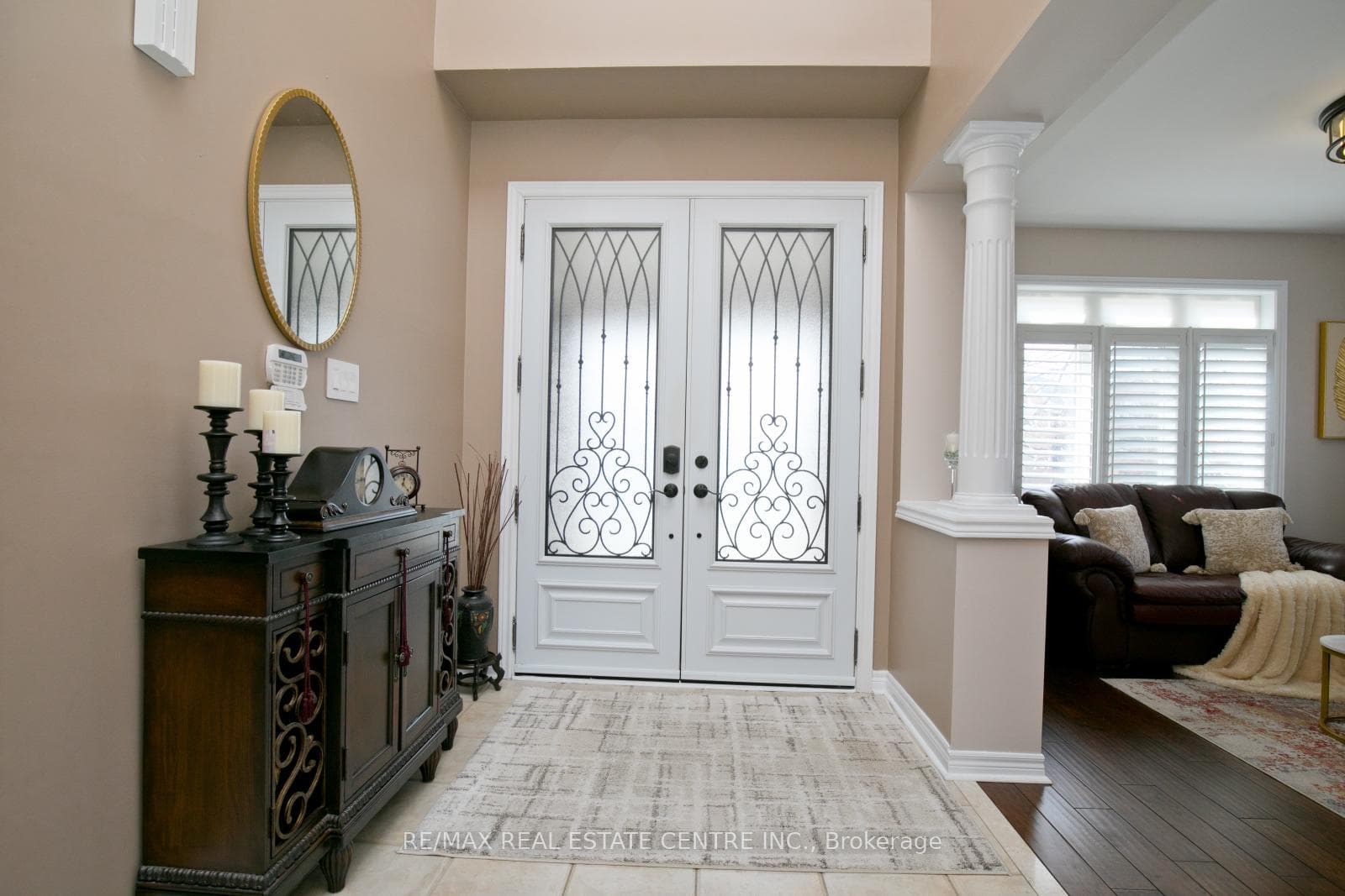 1 Kirkwood Crescent — property photo