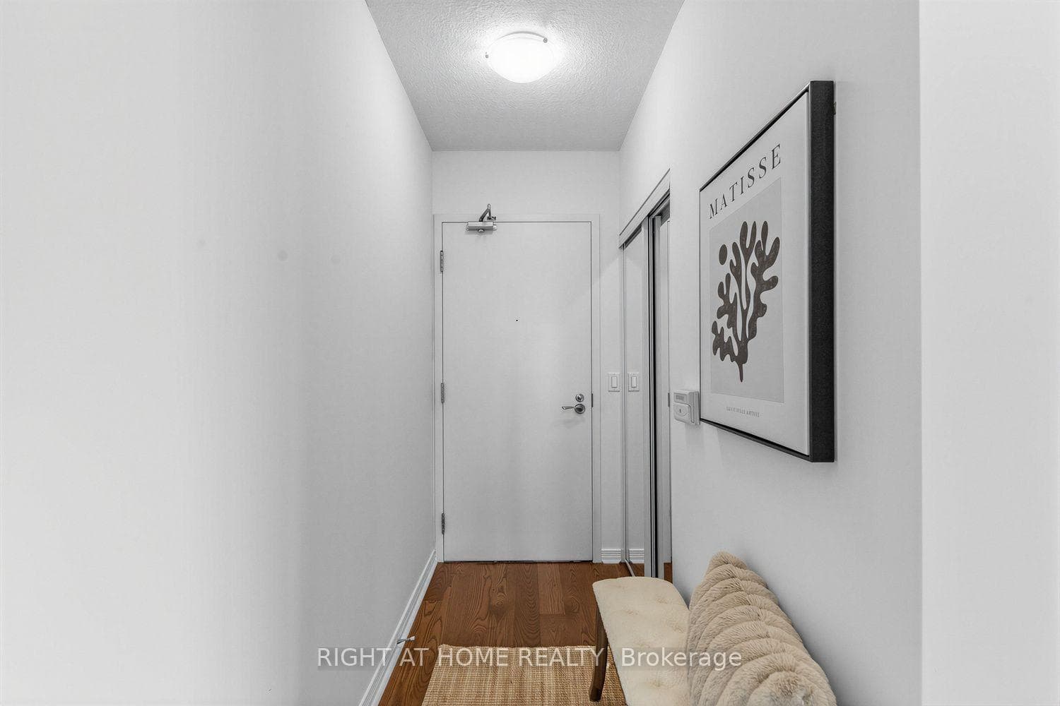 3104- 2240 Lake Shore Boulevard — property photo
