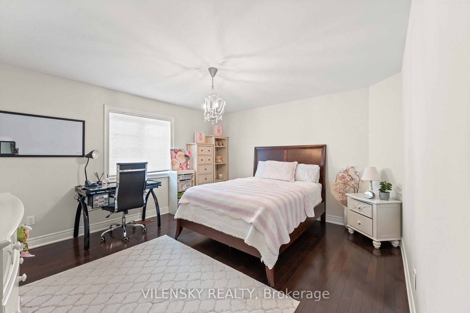 51 Lady Karen Crescent — property photo