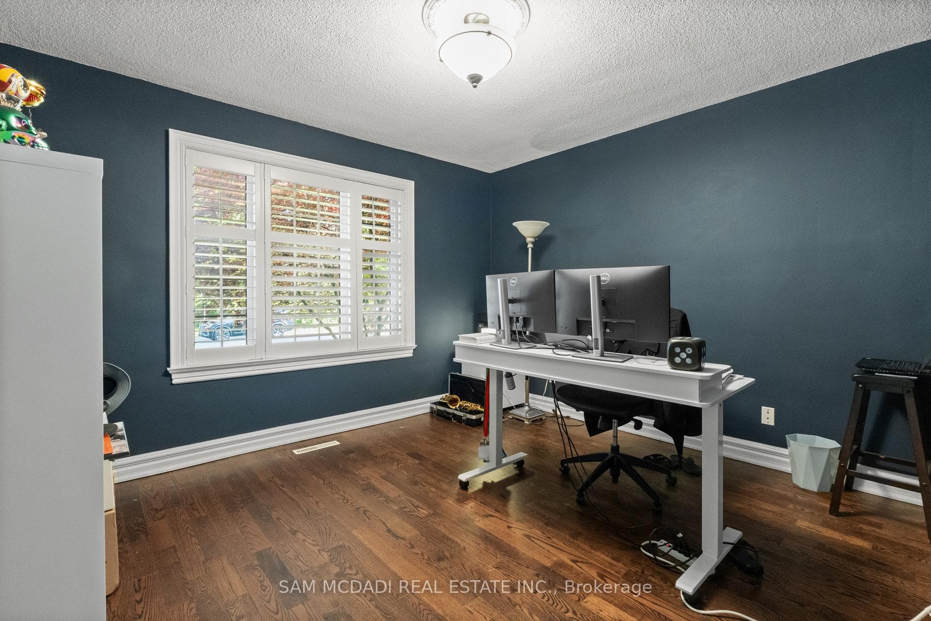 1195 Crestdale Road — property photo