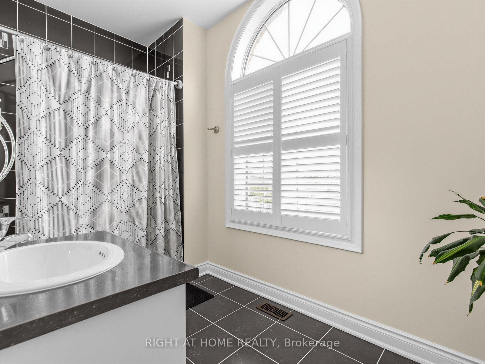 99 Richler Avenue — property photo