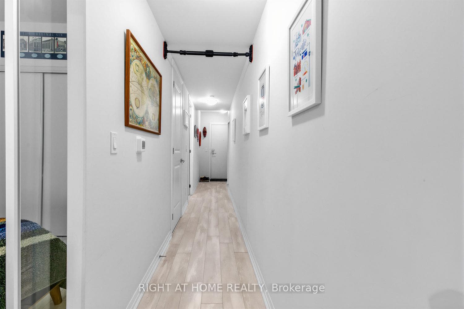 211- 1630 Queen Street — property photo