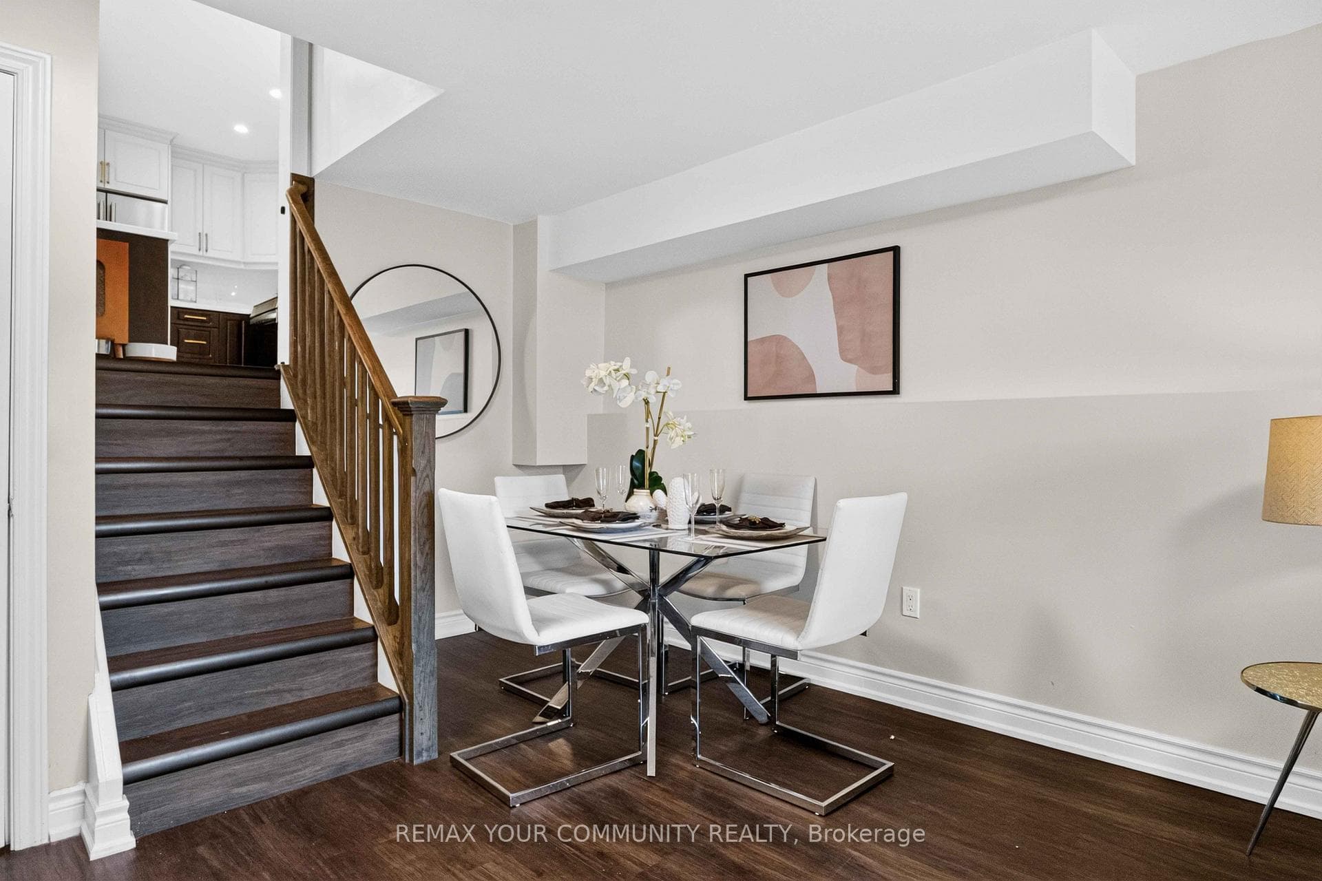 1038 Grandlea Court — property photo
