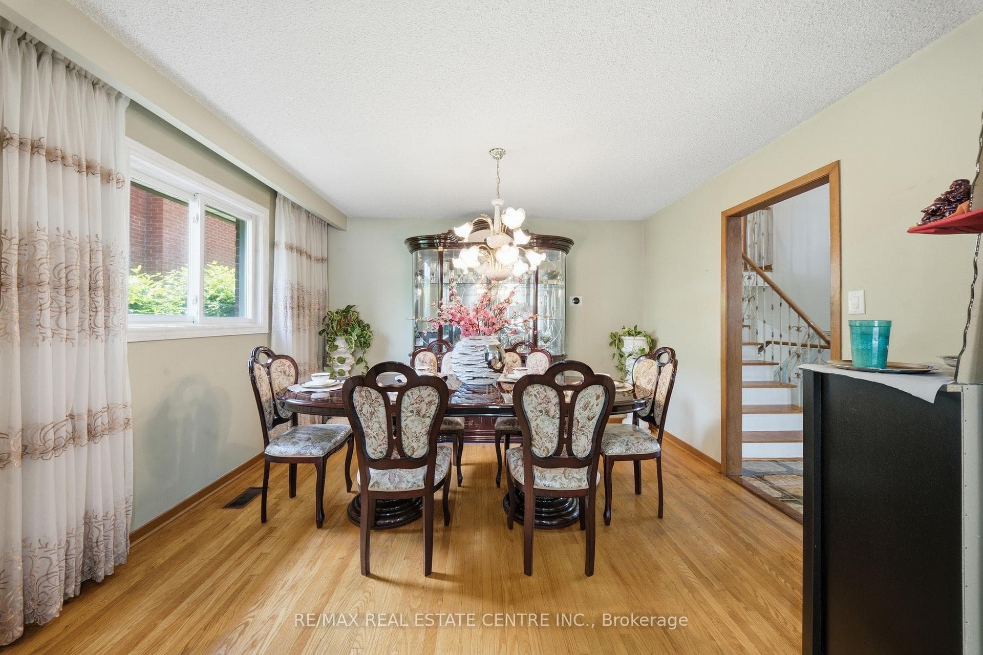 4 Manorcrest Street — property photo