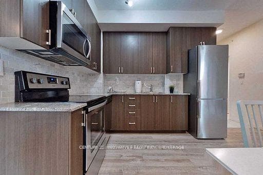 511- 22 East Haven Drive — property photo