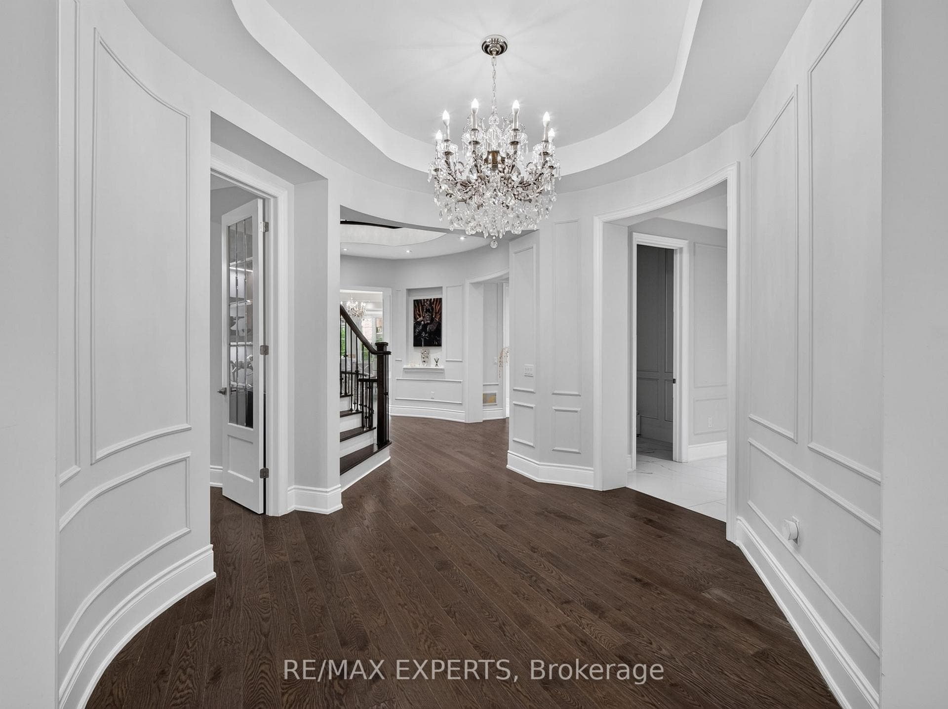9 Glen Abbey Trail — property photo