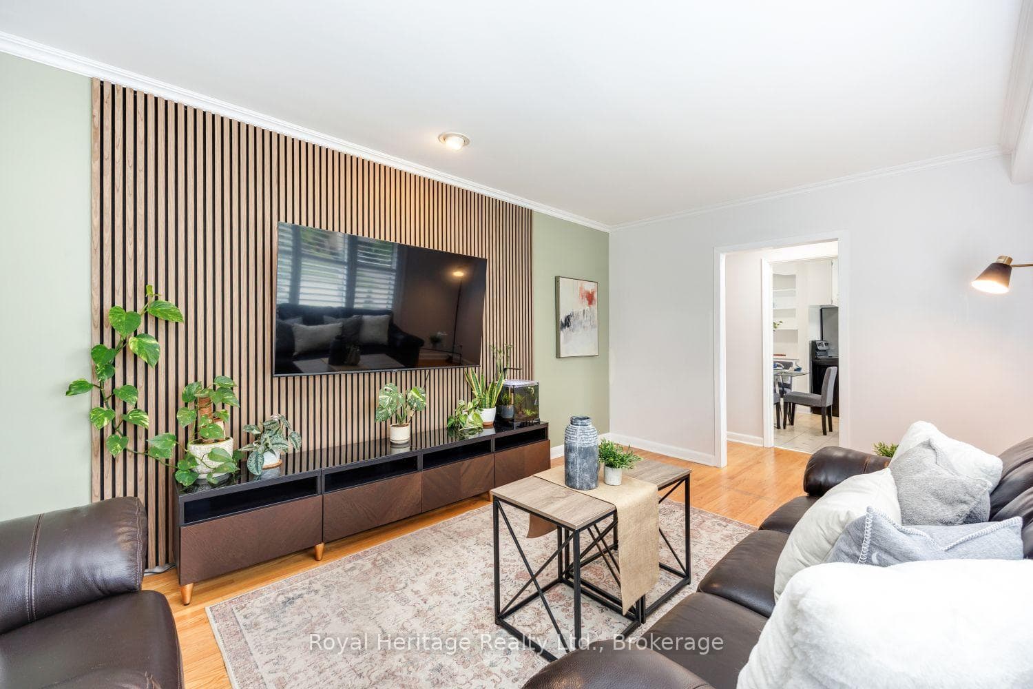 461 Gibbons Street — property photo
