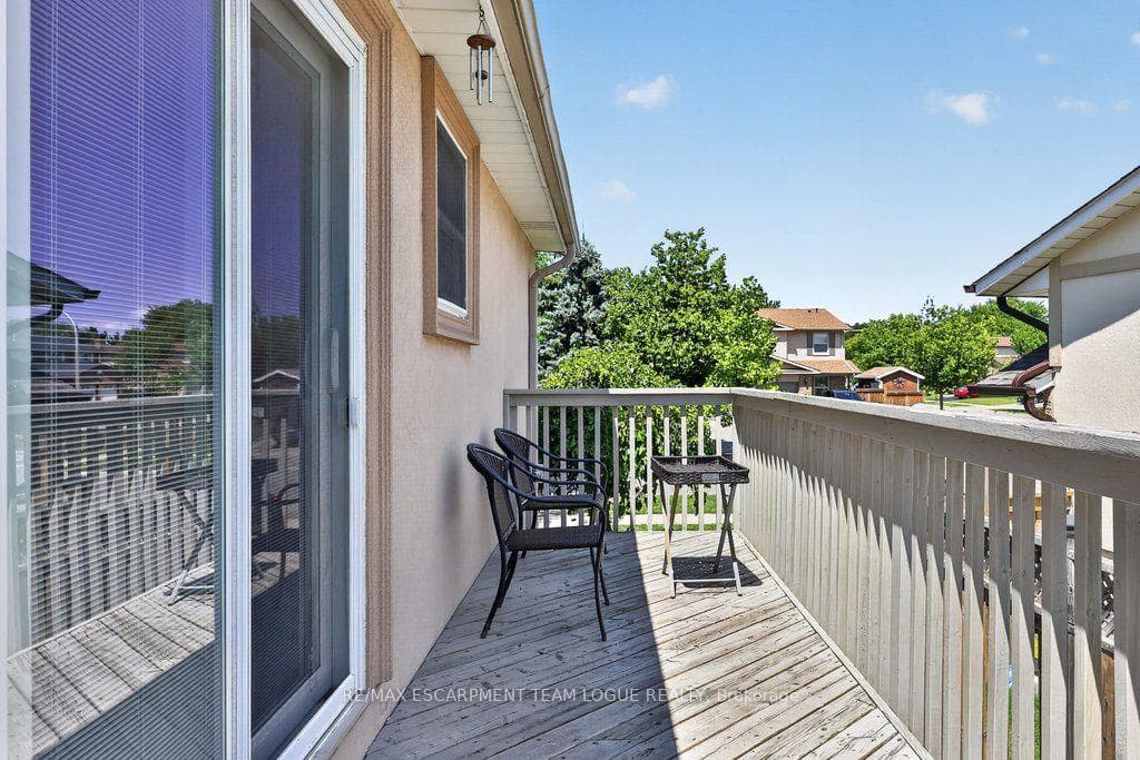 1444 PADDINGTON Court — property photo