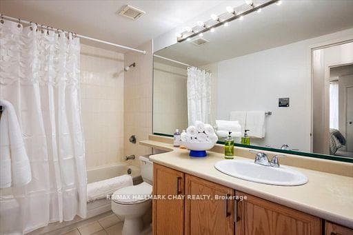 502- 65 Ellen Street — property photo