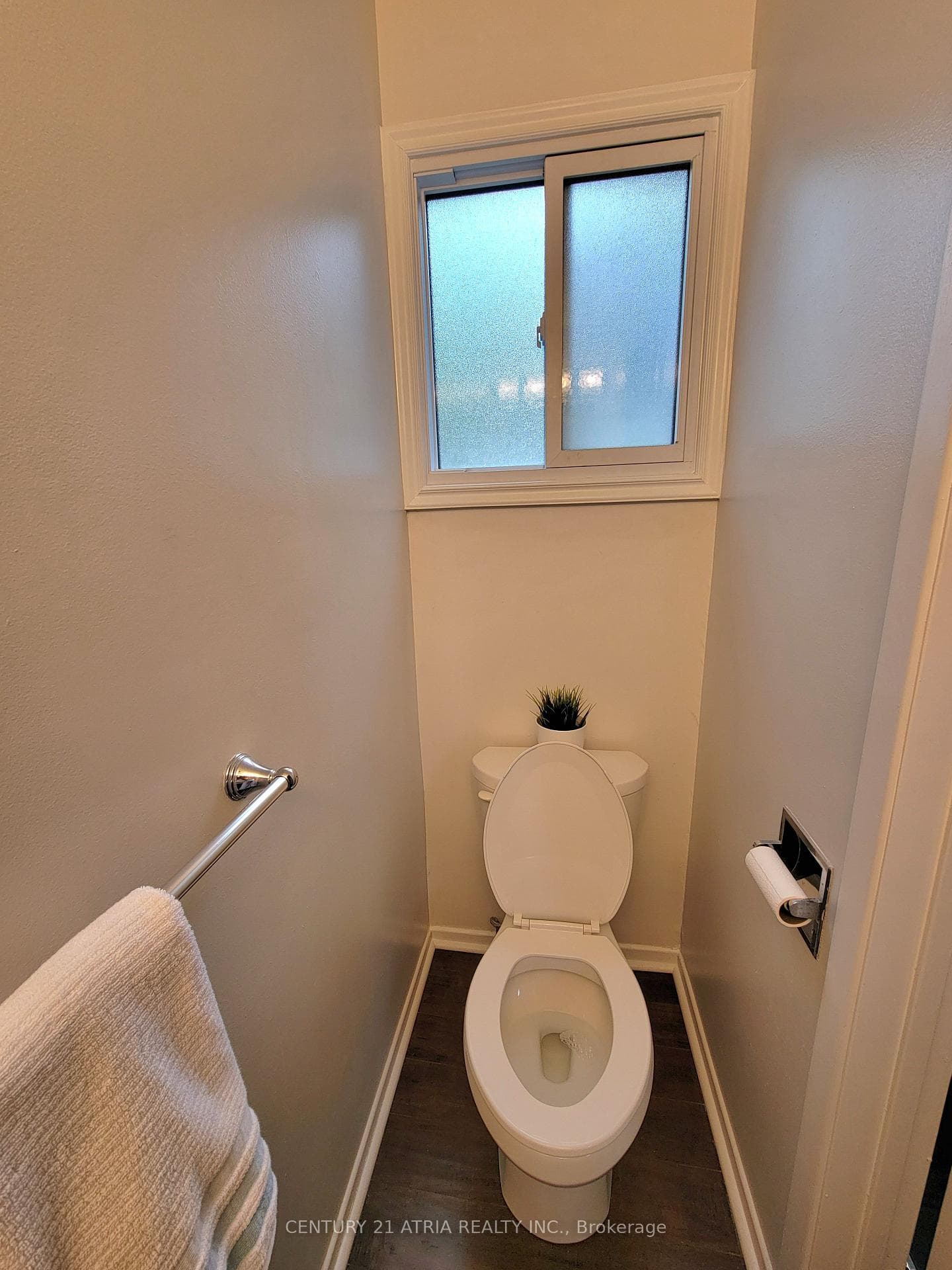 36 Ravengloss Drive — property photo