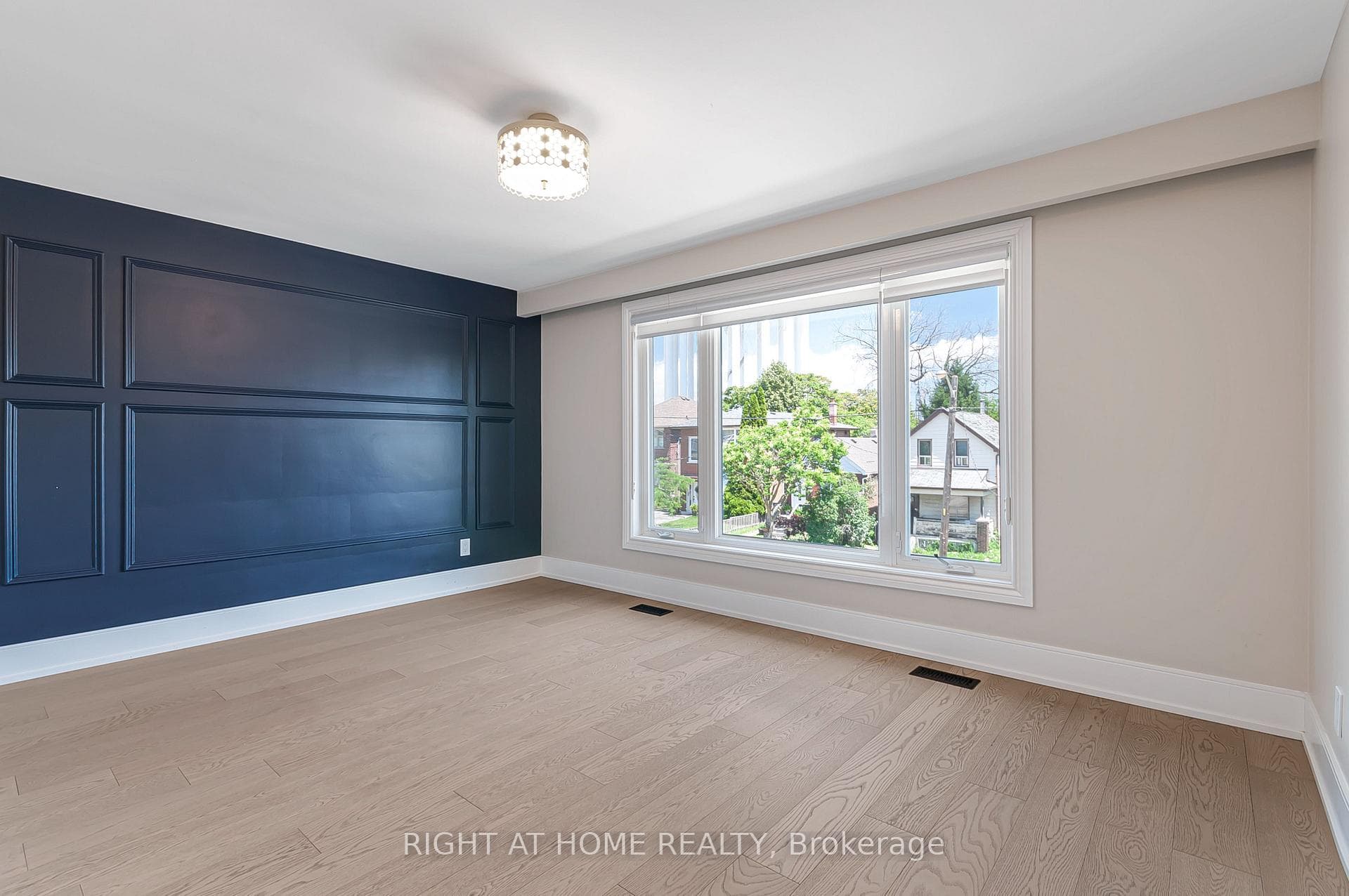 128 Twenty Second Street — property photo