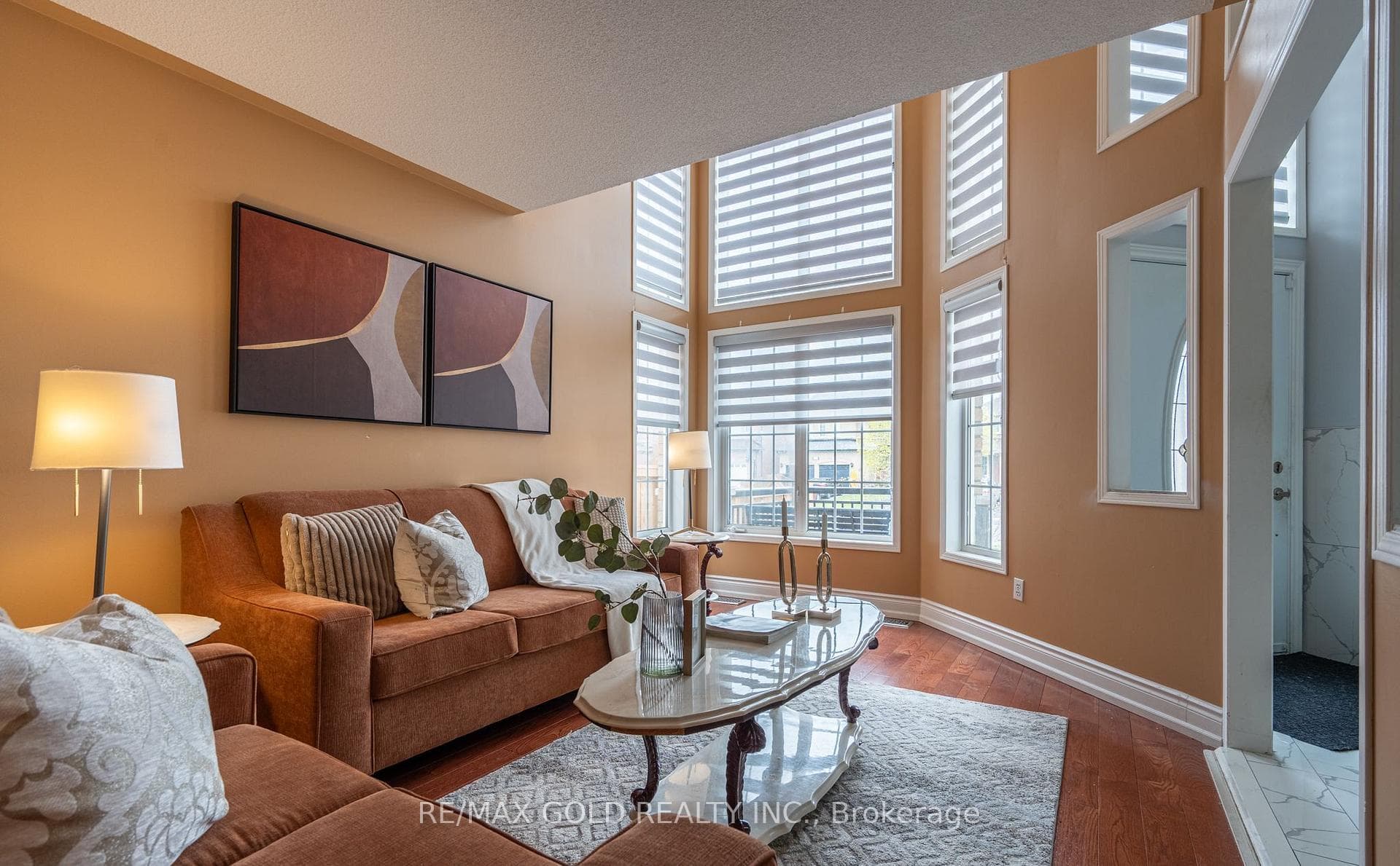 104 Sunny Meadow Boulevard — property photo