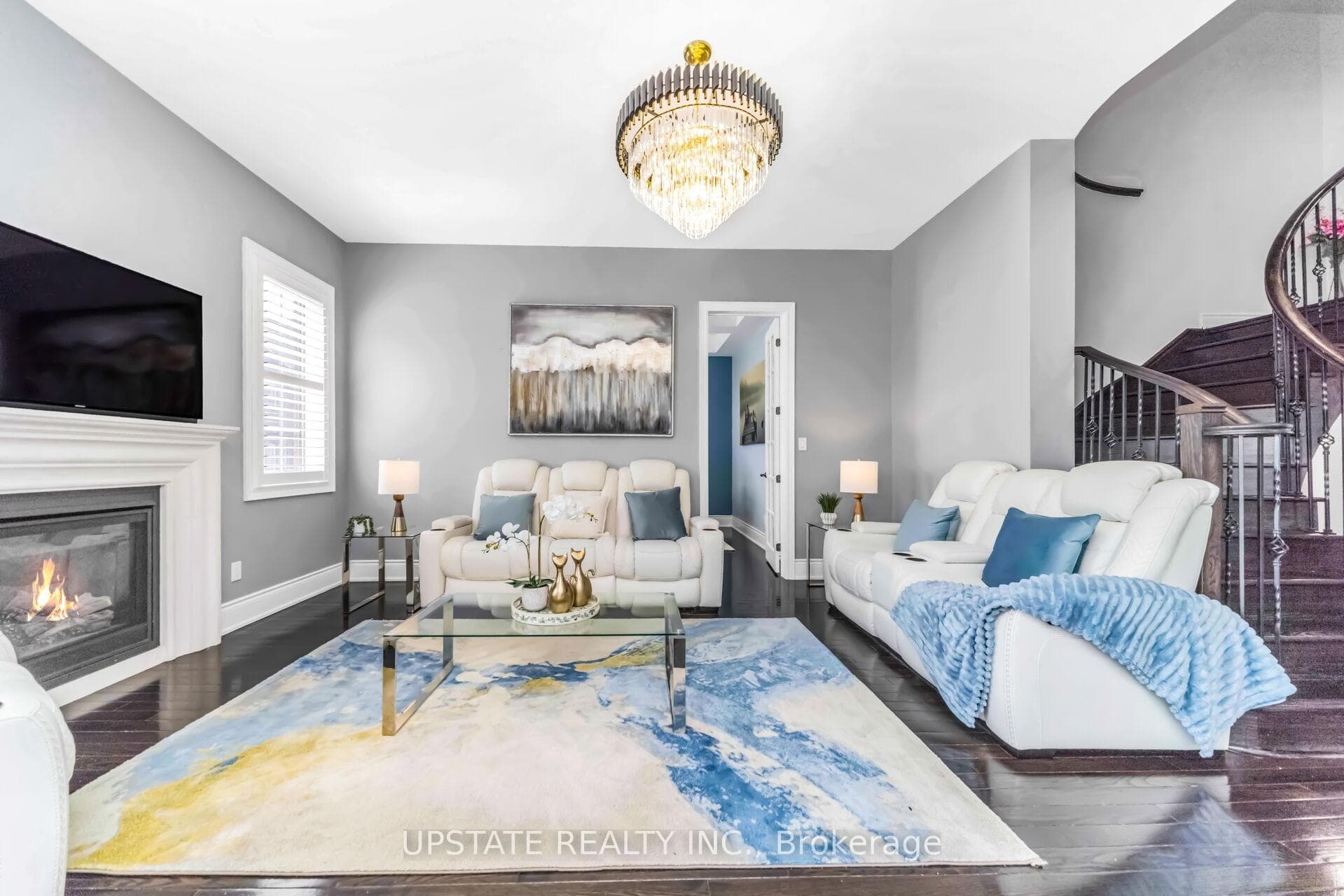 23 Spain Crescent — property photo