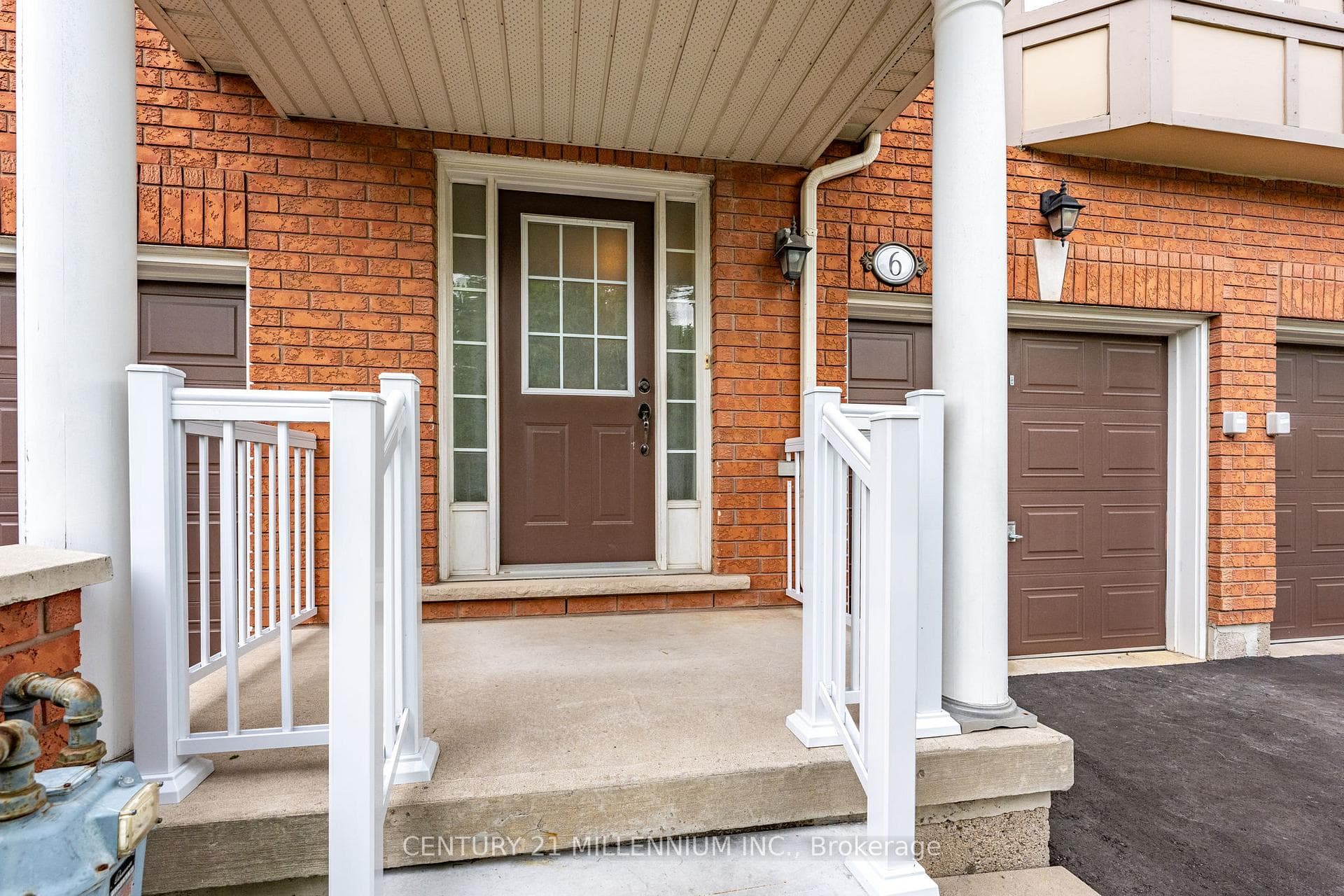 6- 6399 Spinnaker Circle — property photo