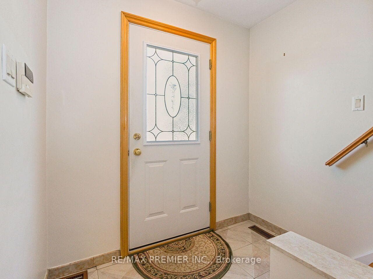 7 Mayall Avenue — property photo