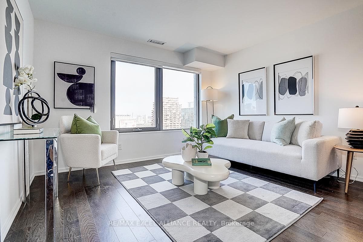 1005- 12 Bonnycastle Street — property photo
