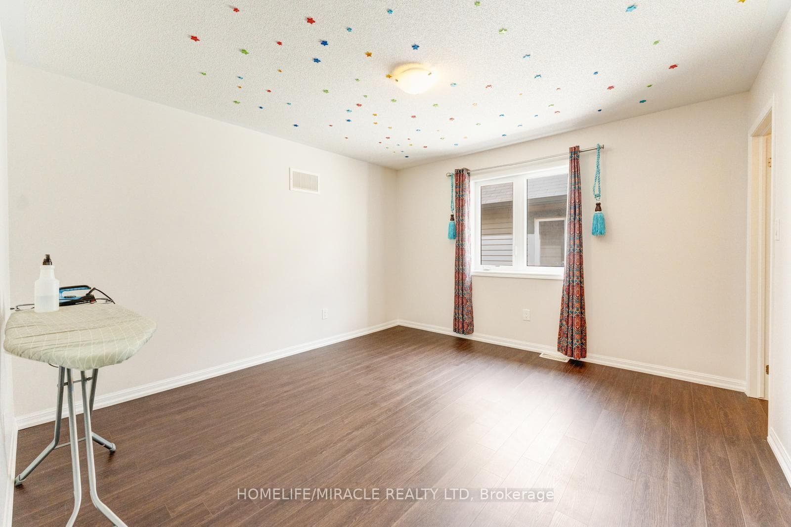 16 Hasker Road — property photo