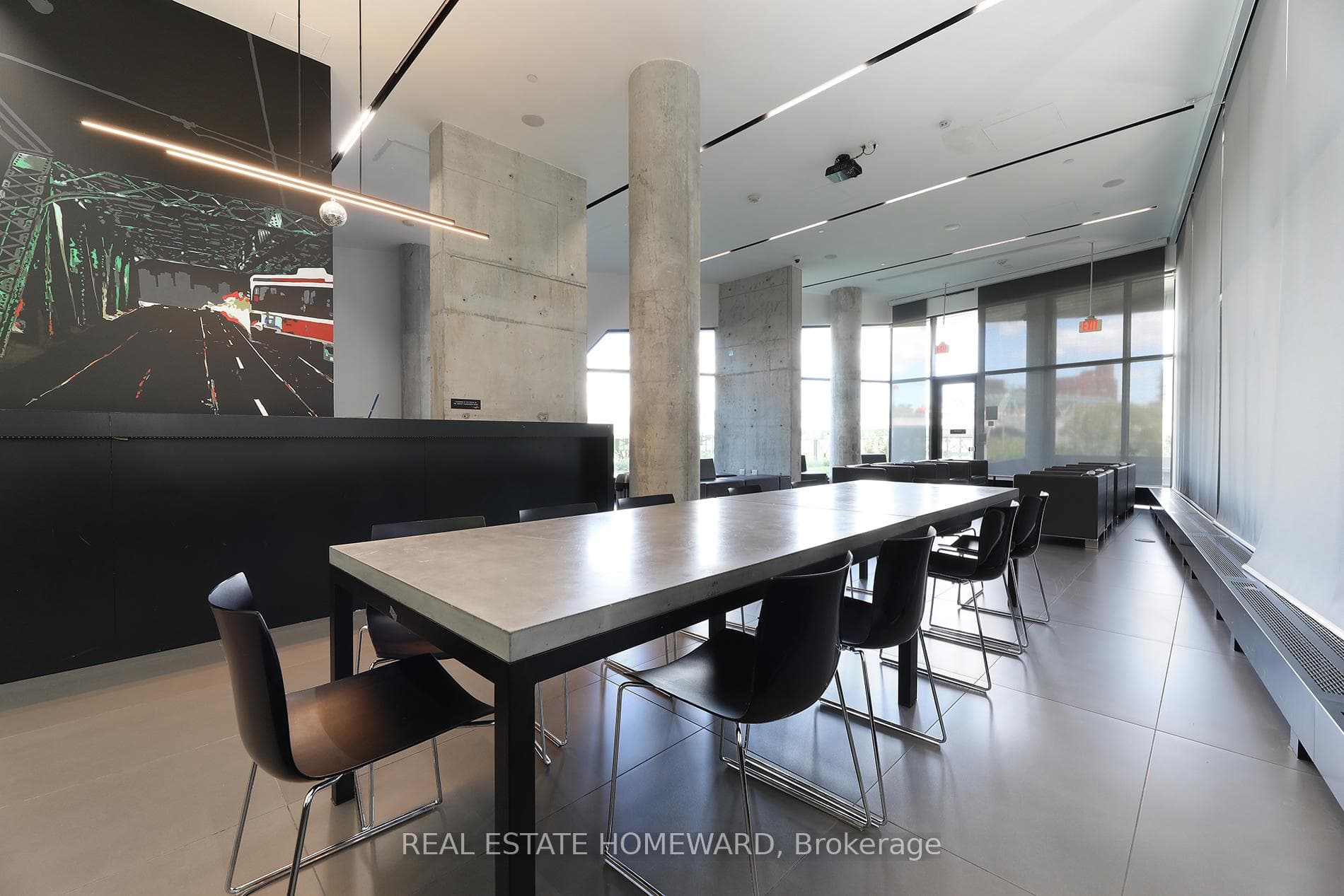 603- 51 Trolley Crescent — property photo