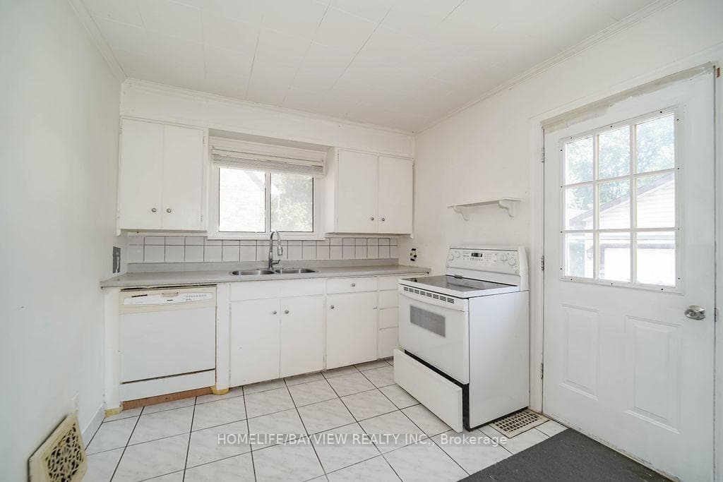 187 Park Road — property photo