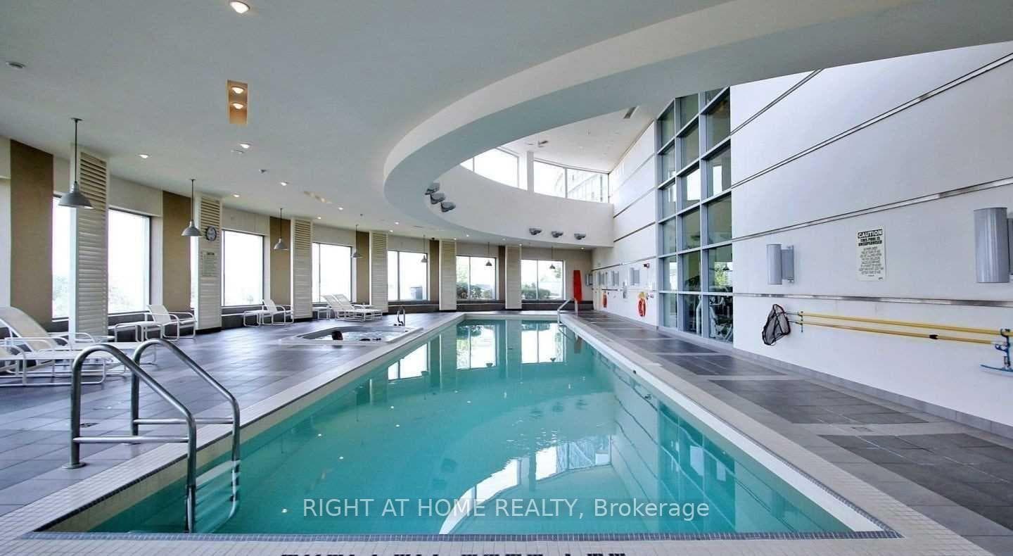 2308- 38 Lee Centre Drive — property photo