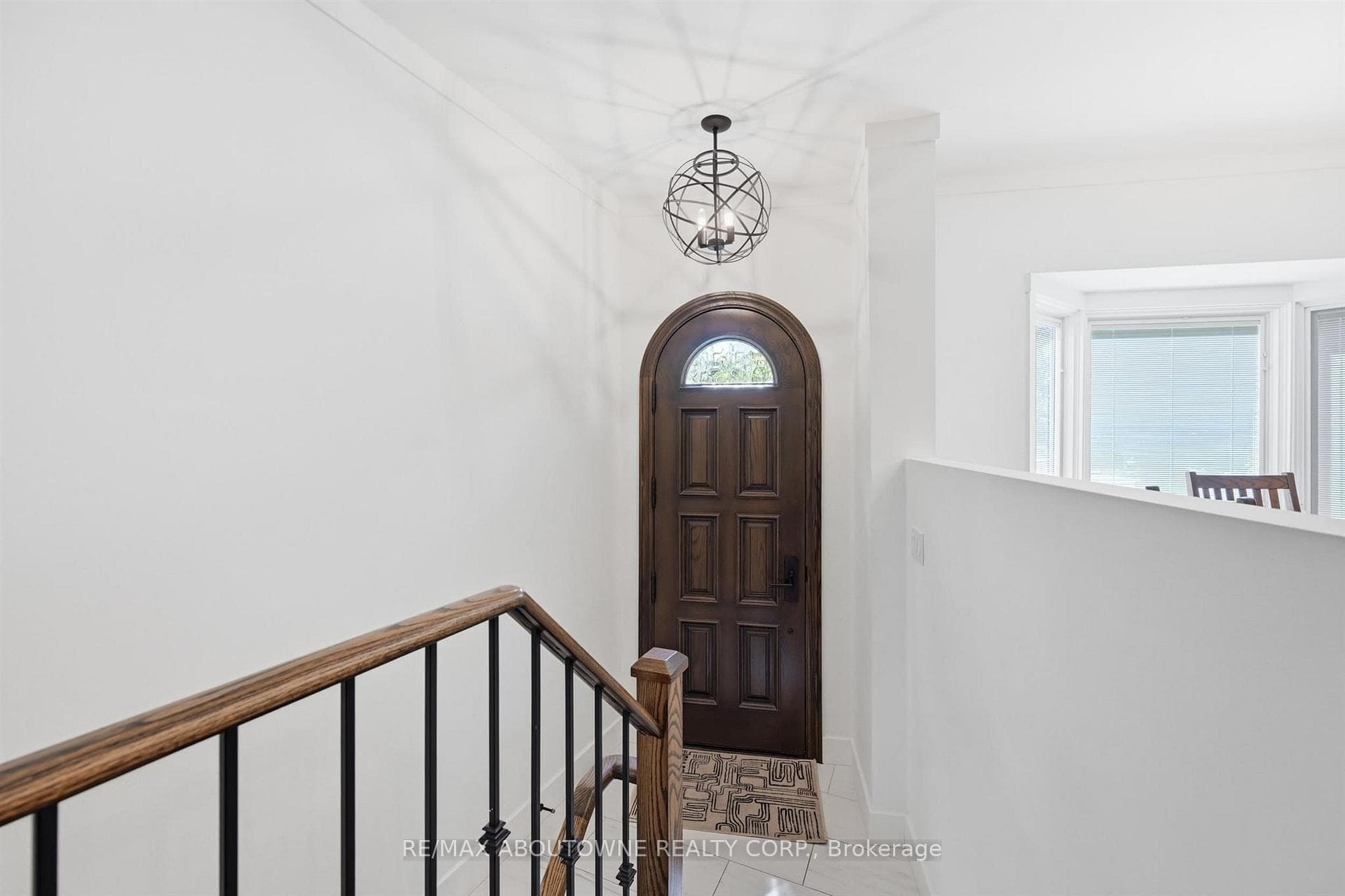 25 Southwind Terrace — property photo