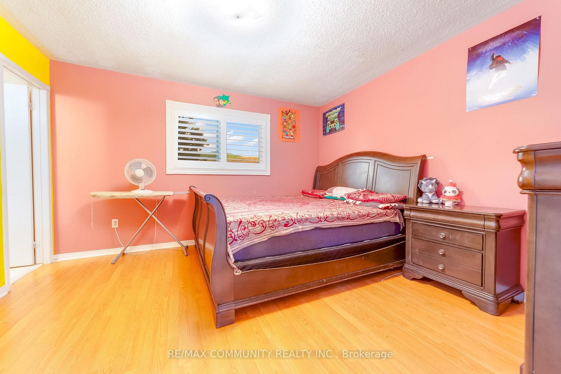5901 Sidmouth Street — property photo
