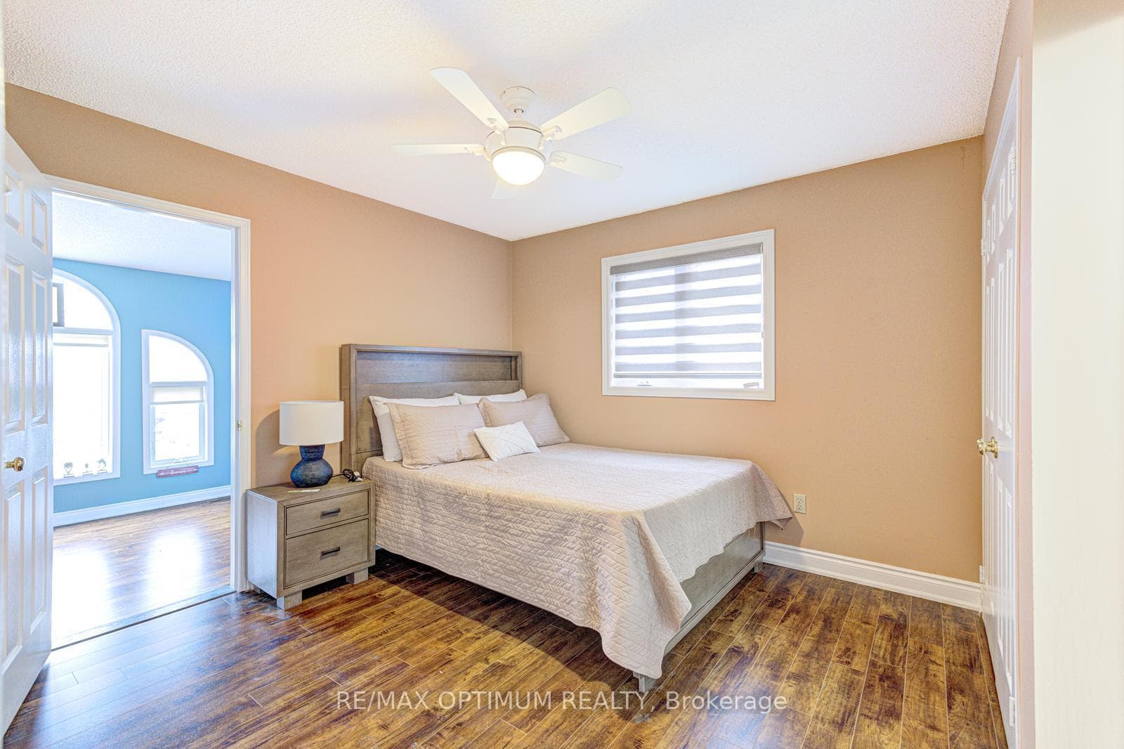 1466 Willowvale Gardens — property photo