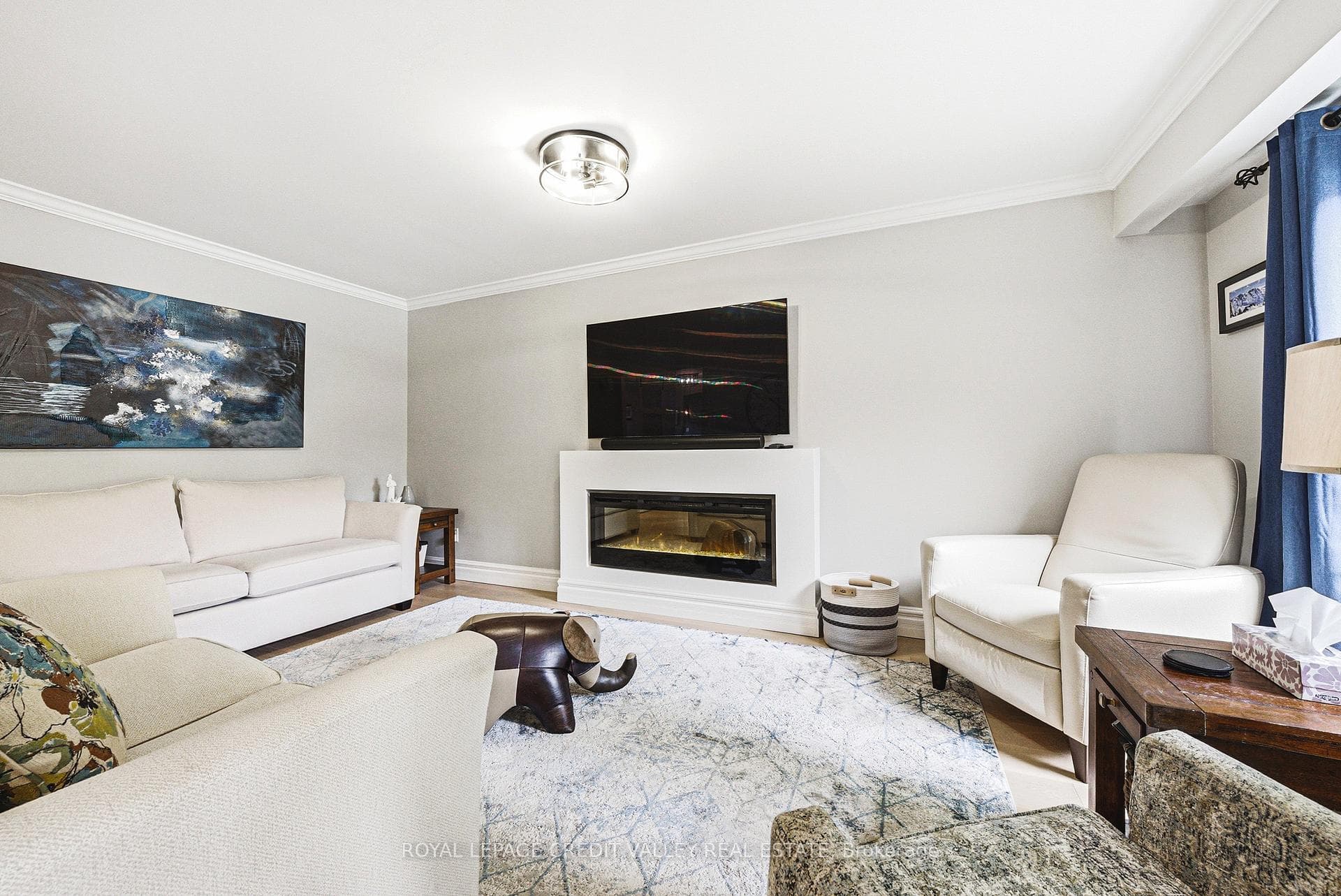 5 Valleygreen Crescent — property photo