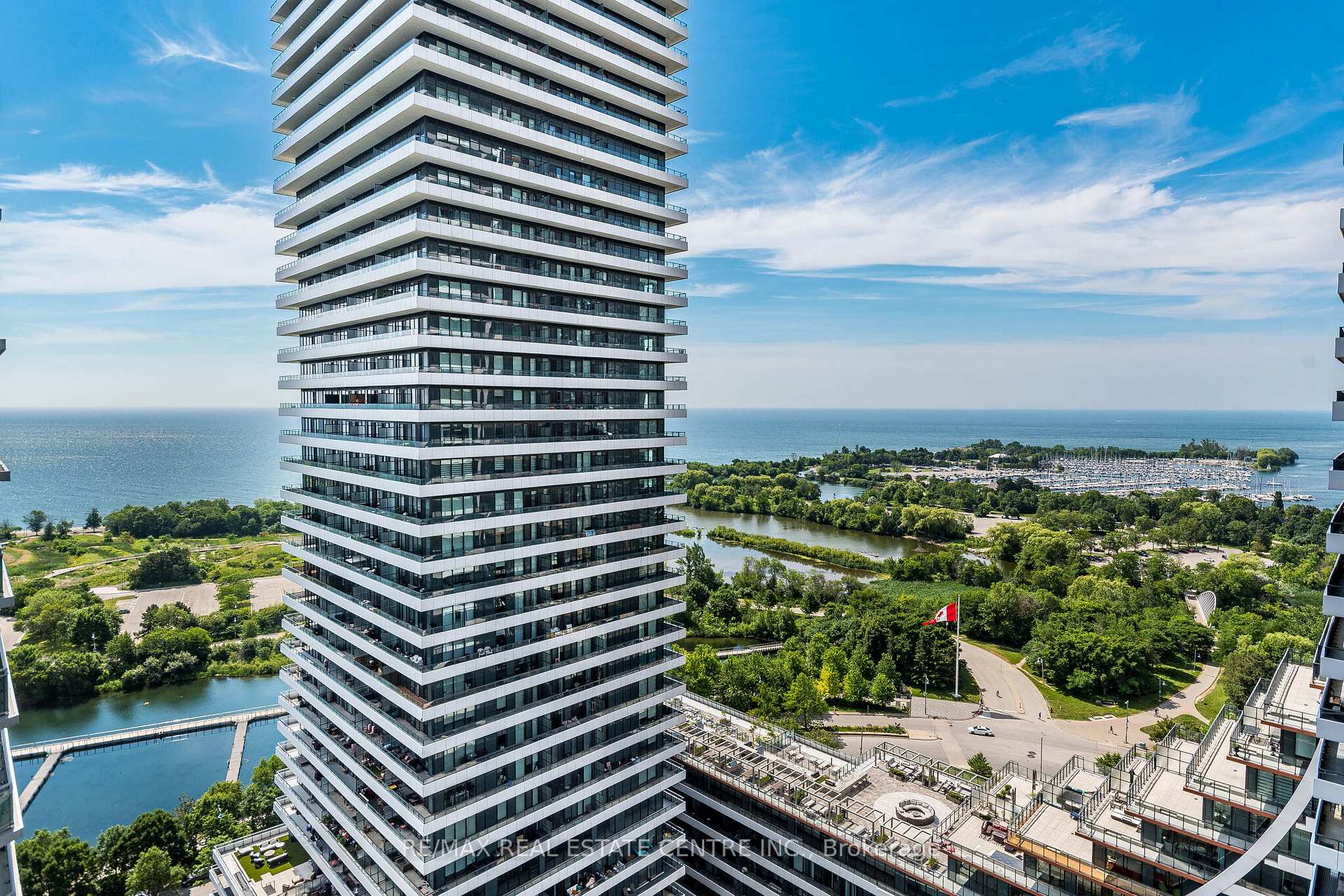 2102- 33 Shore Breeze Drive — property photo