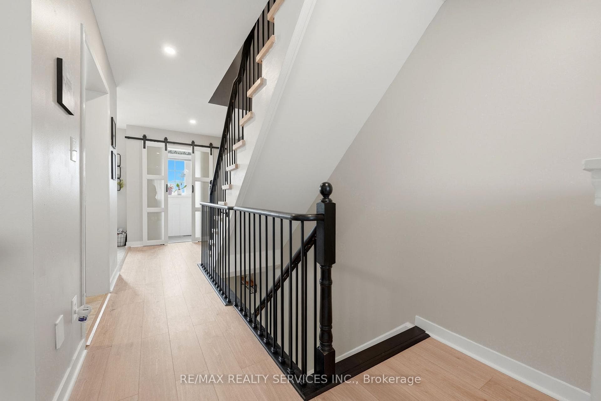 65- 470 Beach Boulevard — property photo