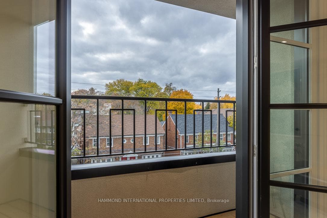 372 Briar Hill Avenue — property photo