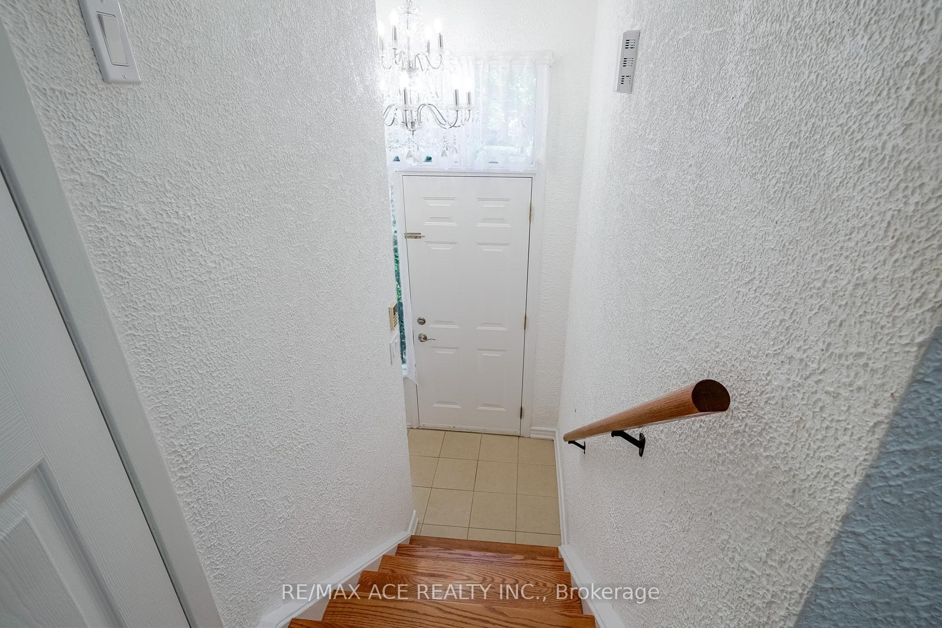 94- 371 Orton Park Road — property photo