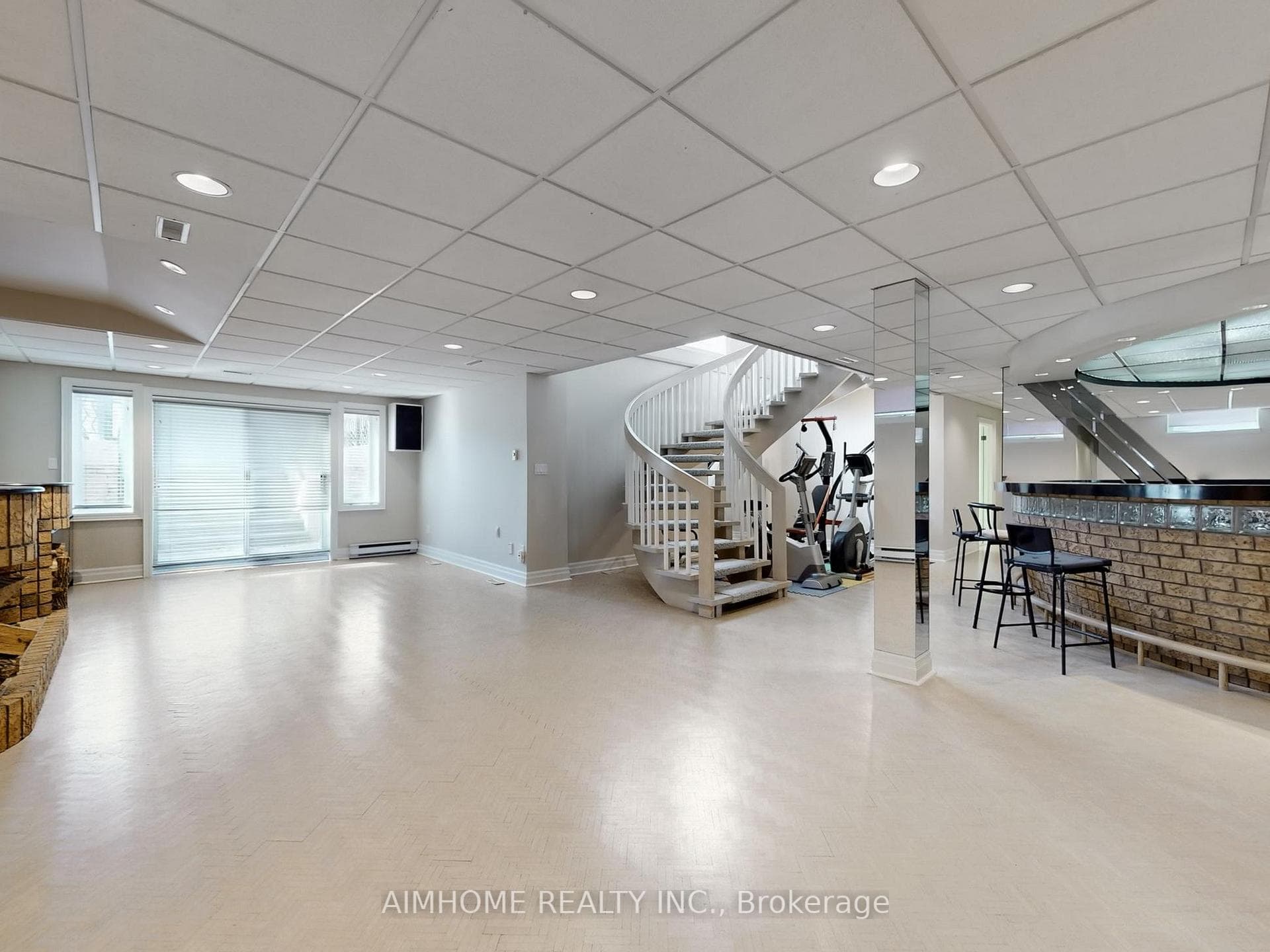 145 Renaissance Court — property photo