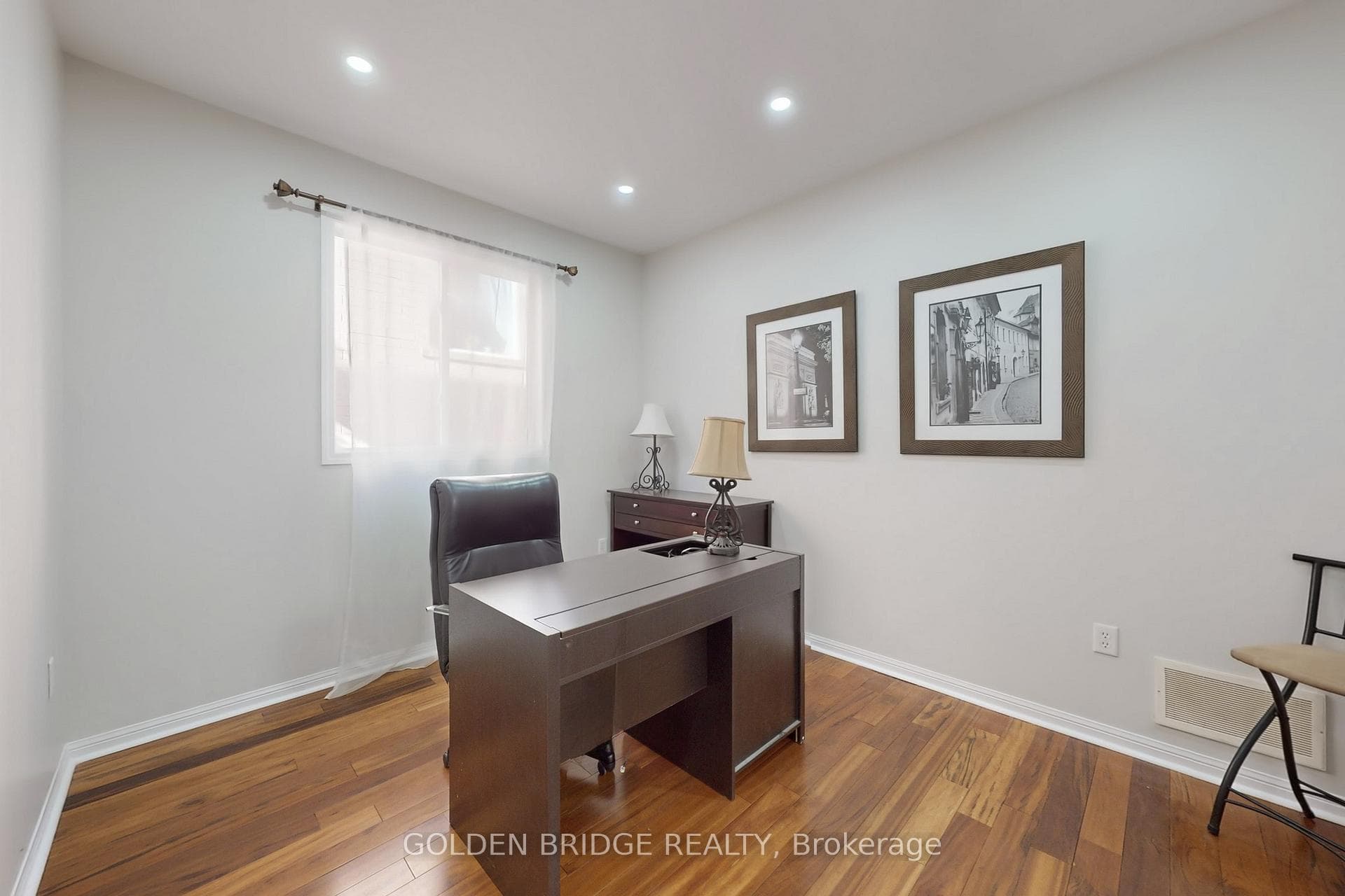 158 Worthington Avenue — property photo