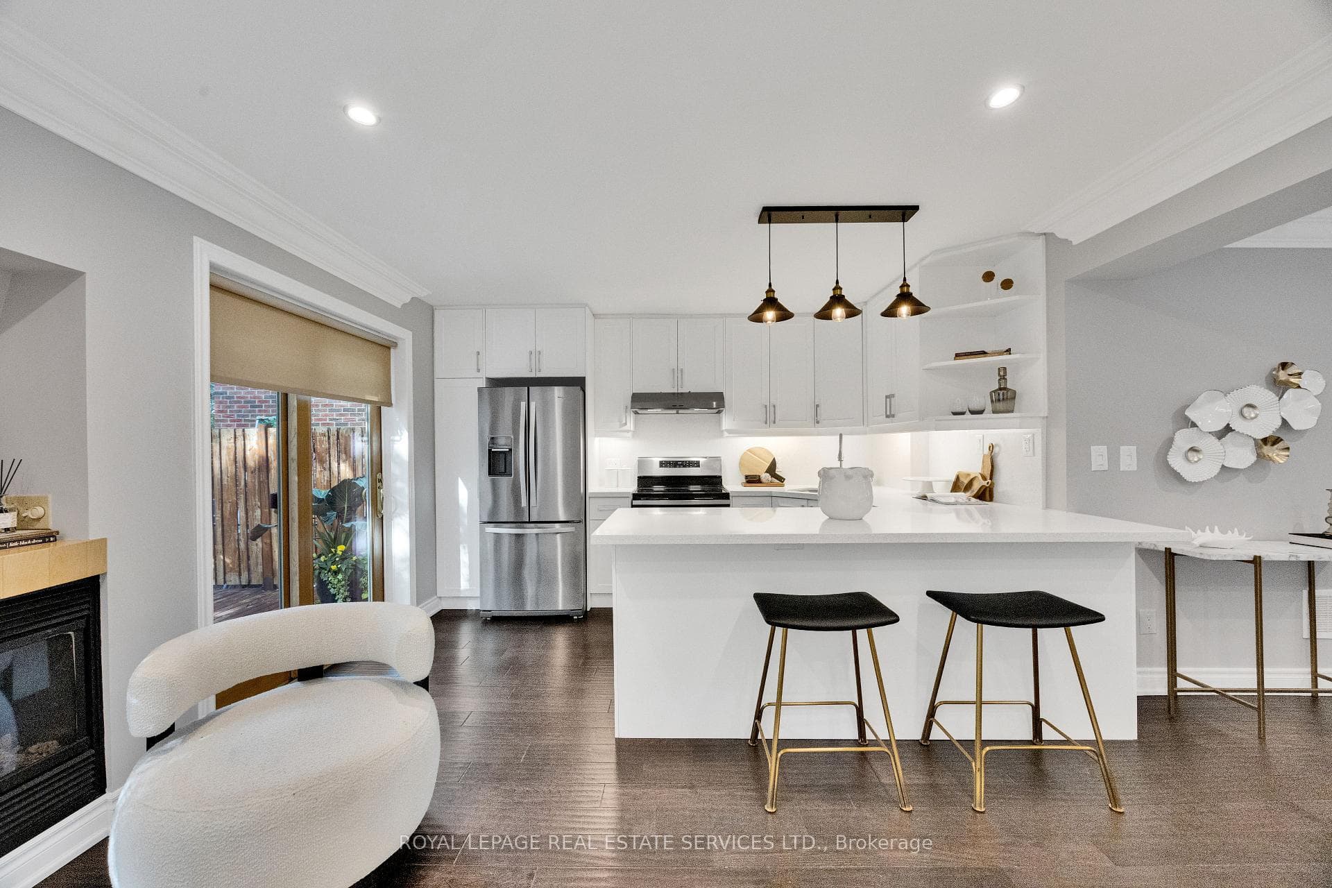 37 Johnston Avenue — property photo