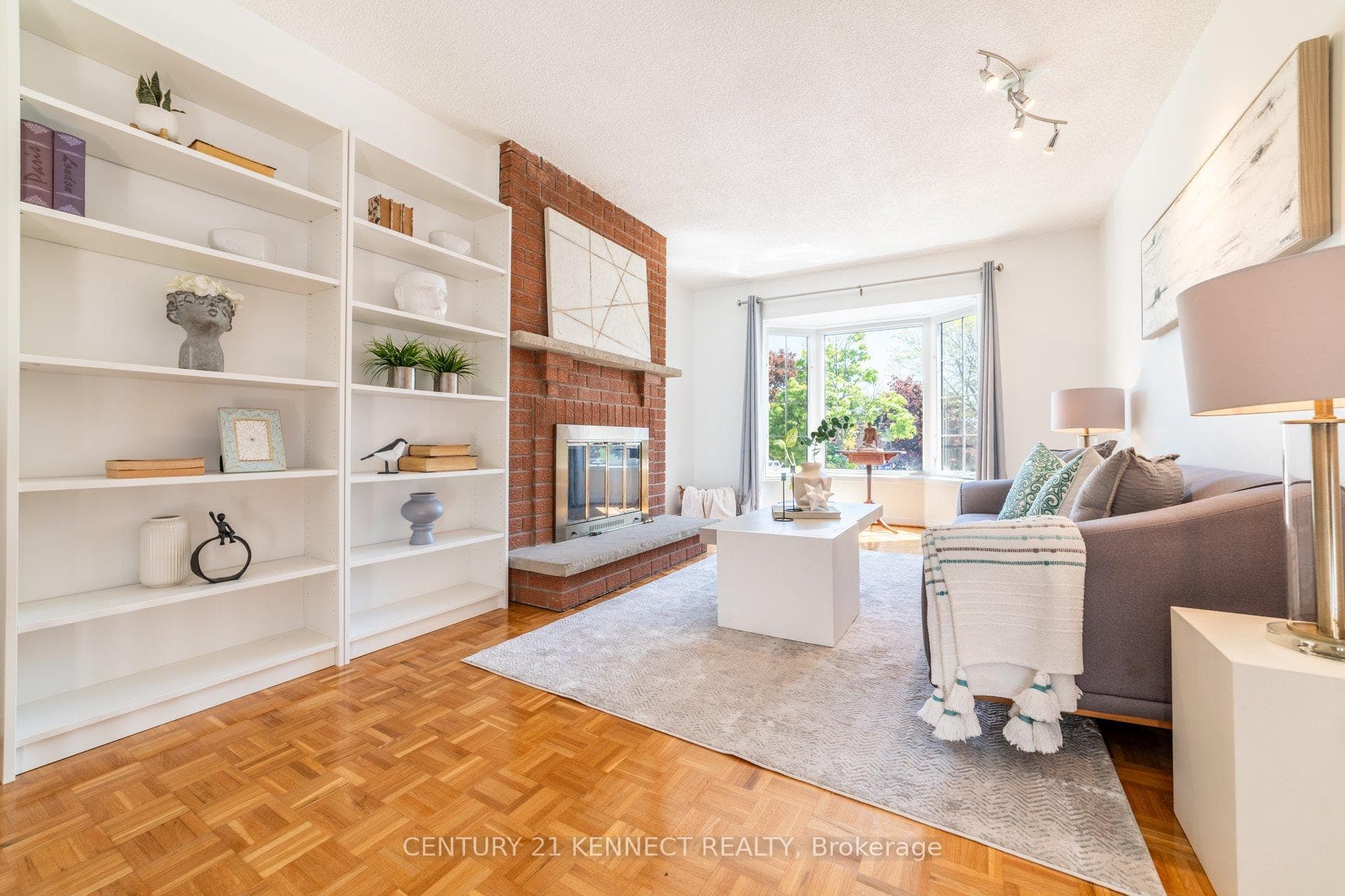 470 Brownridge Drive — property photo