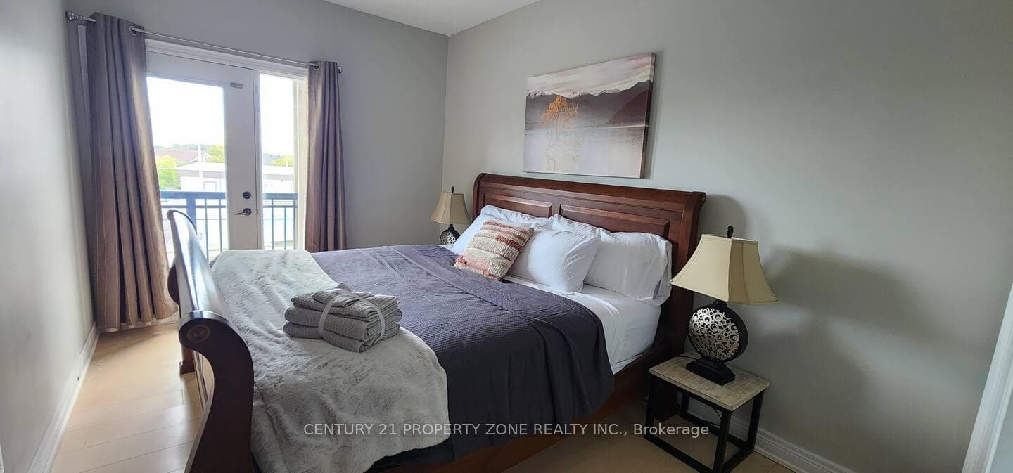 15- 9033 Derry Road — property photo