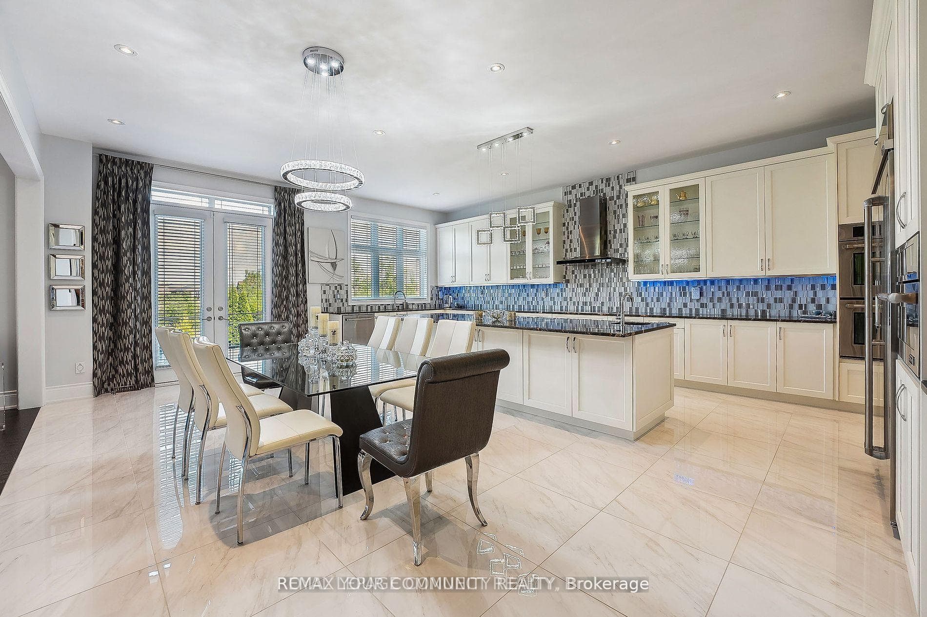 336 Farrell Road — property photo
