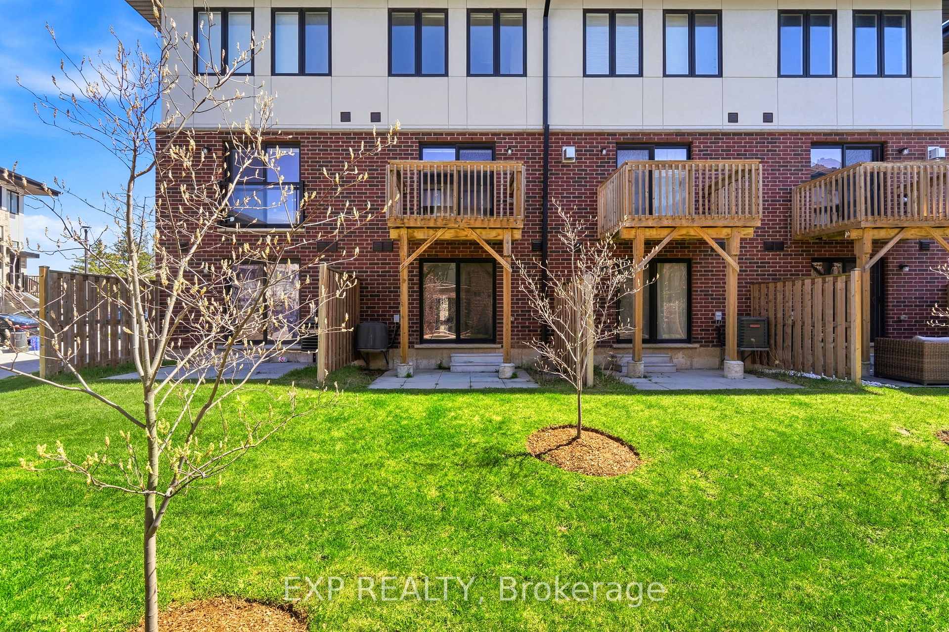 19 Markle Crescent — property photo