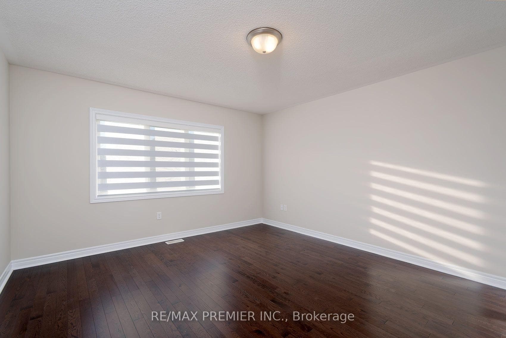 116 Finegan Circle — property photo