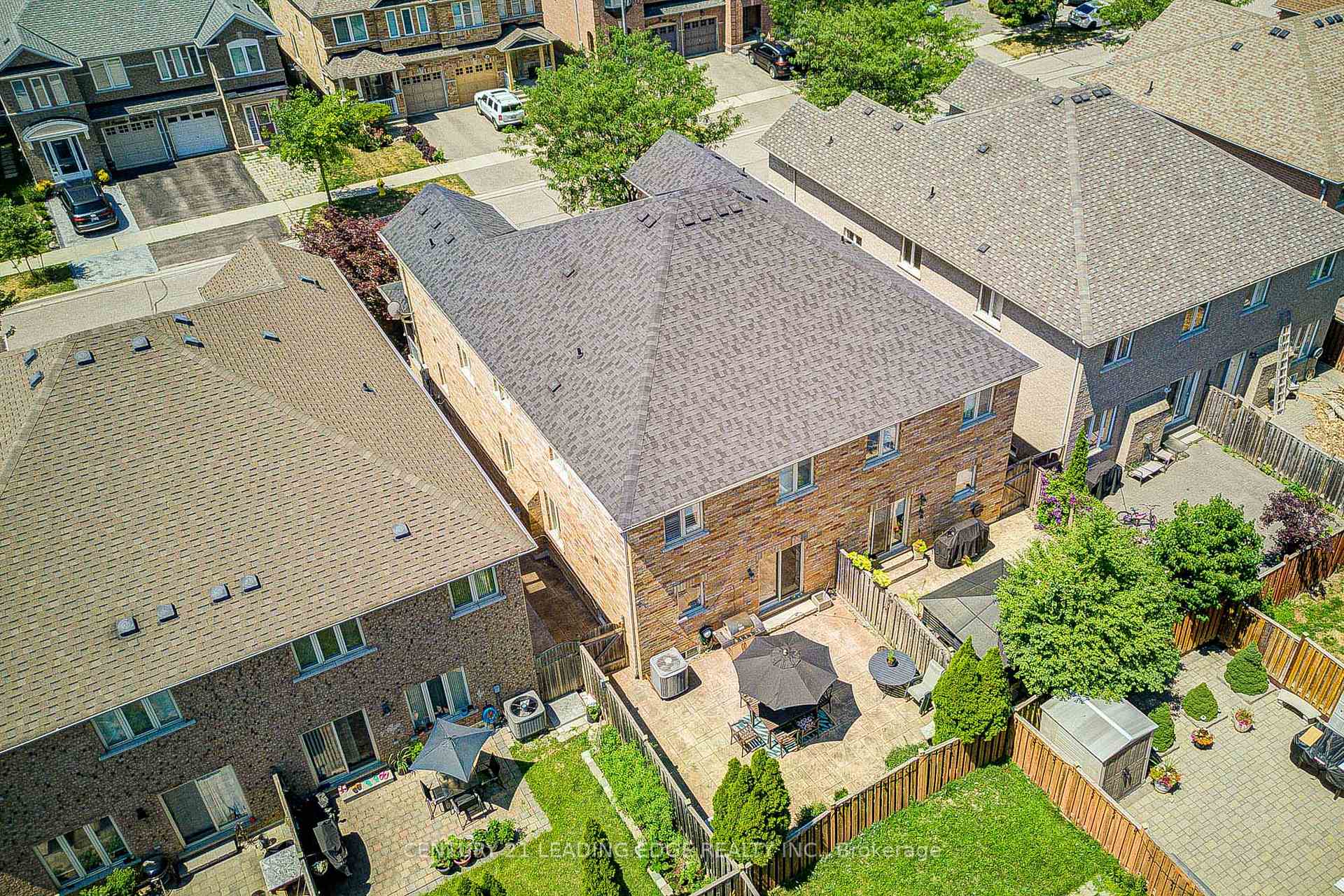 21 Treasure Hill Road — property photo