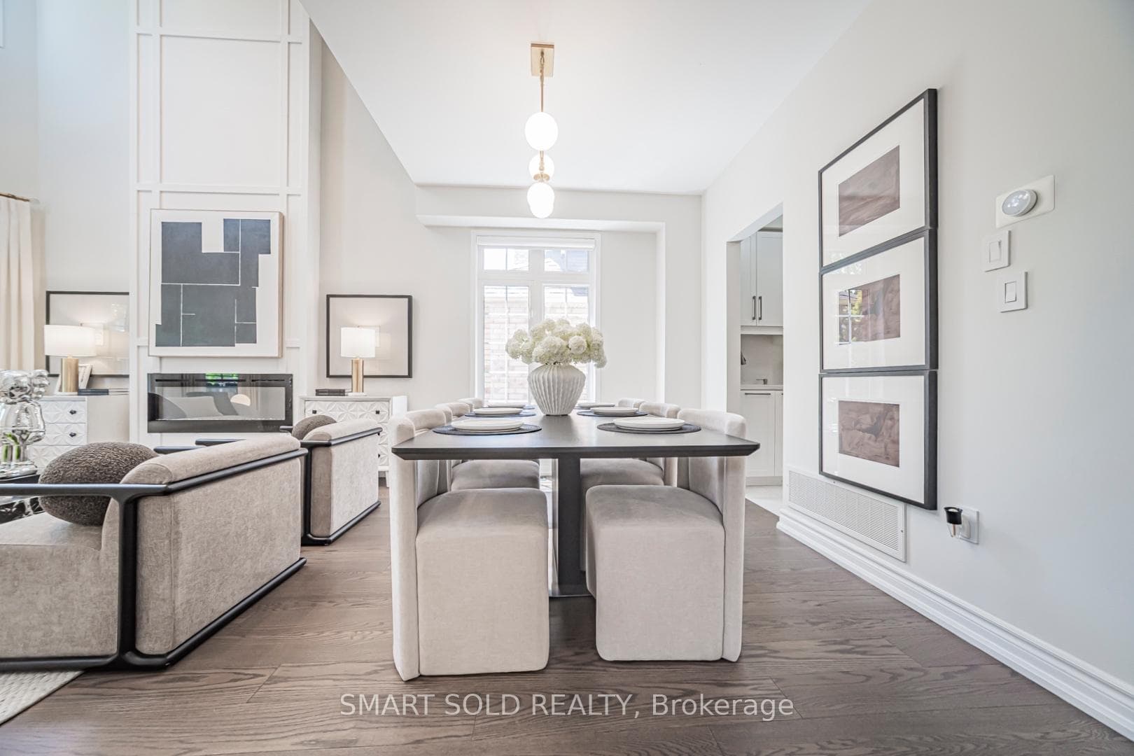 8 Gordon Weeden Road — property photo