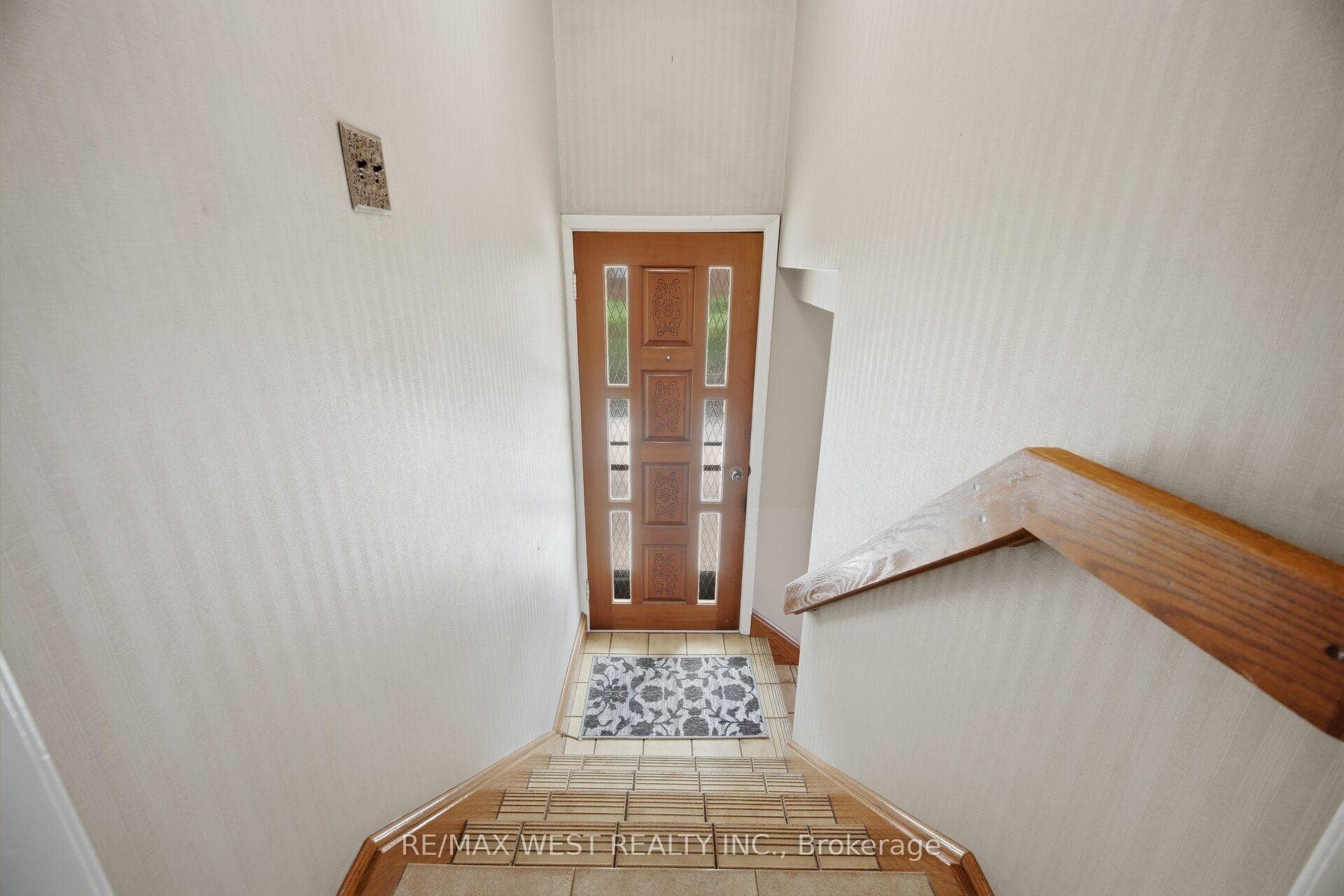 89 Wendell Avenue — property photo