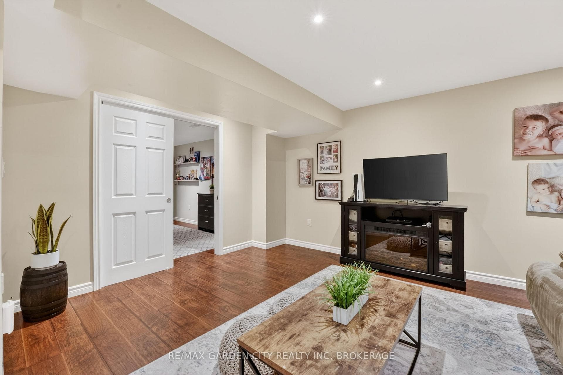 734 Brigadoon Drive — property photo